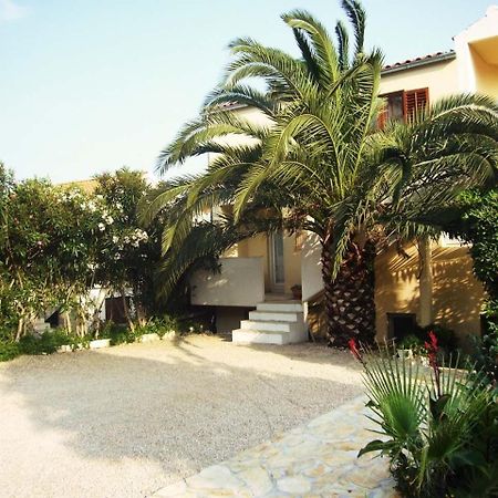 Apartments Tonka - 150M From The Sea & Parking Orebic Exterior photo