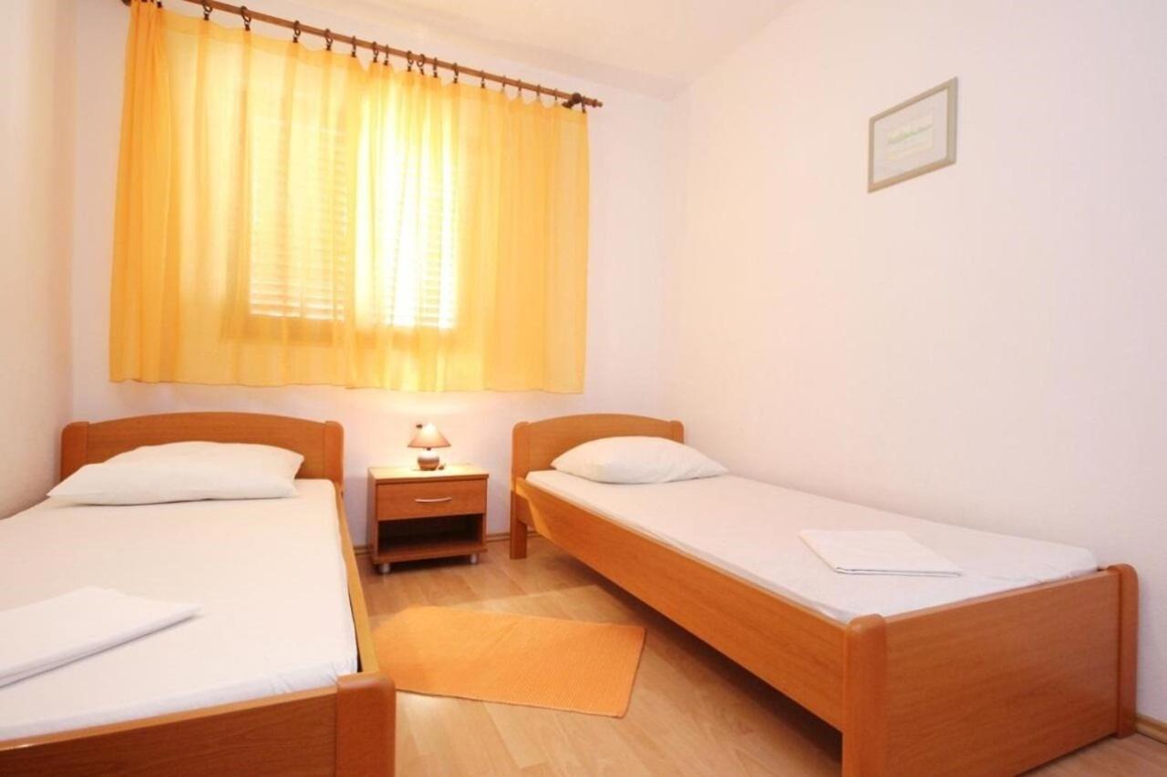 Apartments Tonka - 150M From The Sea & Parking Orebic Exterior photo