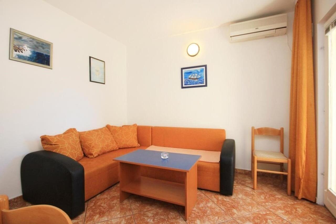 Apartments Tonka - 150M From The Sea & Parking Orebic Exterior photo