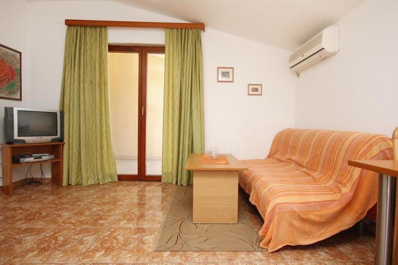Apartments Tonka - 150M From The Sea & Parking Orebic Exterior photo